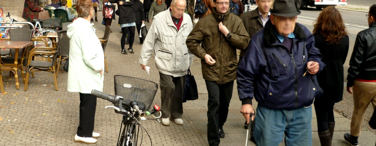 Weltweit ermöglichen Städte Fußgängern und Radfahrern während der Corona-Krise Kontakt zu vermeiden, indem sie Autospuren zu Radwegen machen – eine gute Lösung auch für Leipzig.