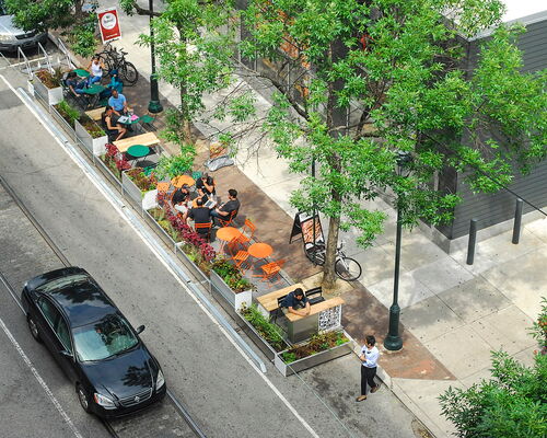 Parkplätze zu Freisitzen - Schanigärten für Leipzig