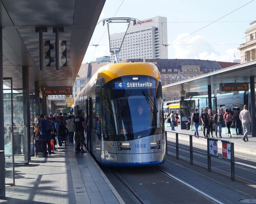 Straßenbahn am Leipziger Hauptbahnhof