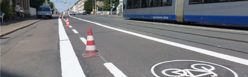 Fahrradstreifen auf der Georg-Schumann-Straße