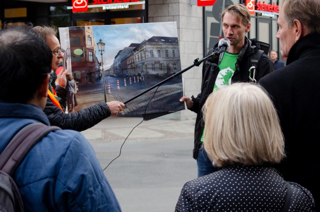 Tino Supplies erklärt eine Diagonalsperre anhand eines Beispiels aus Potsdam