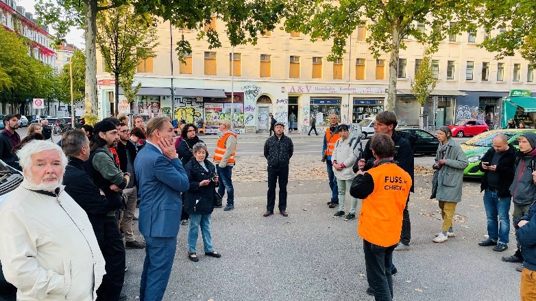 Aus dem Parkplatz soll ein Stadtplatz werden.