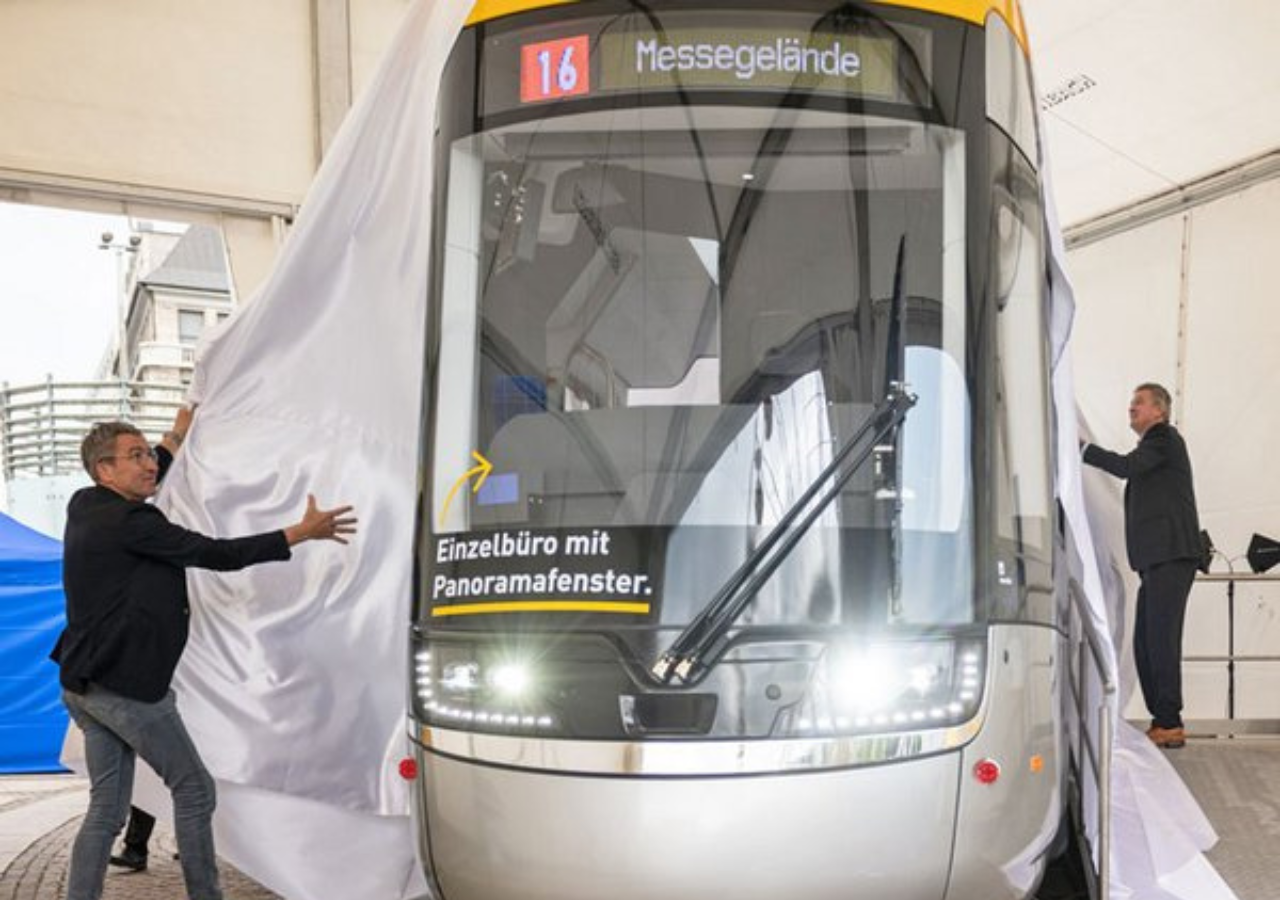 Neue, breitere Straßenbahnen für Leipzigs ÖPNV