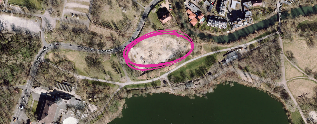 Die Fläche, die bebaut werden soll, befindet sich zwischen Auensee und Weißer Elster.