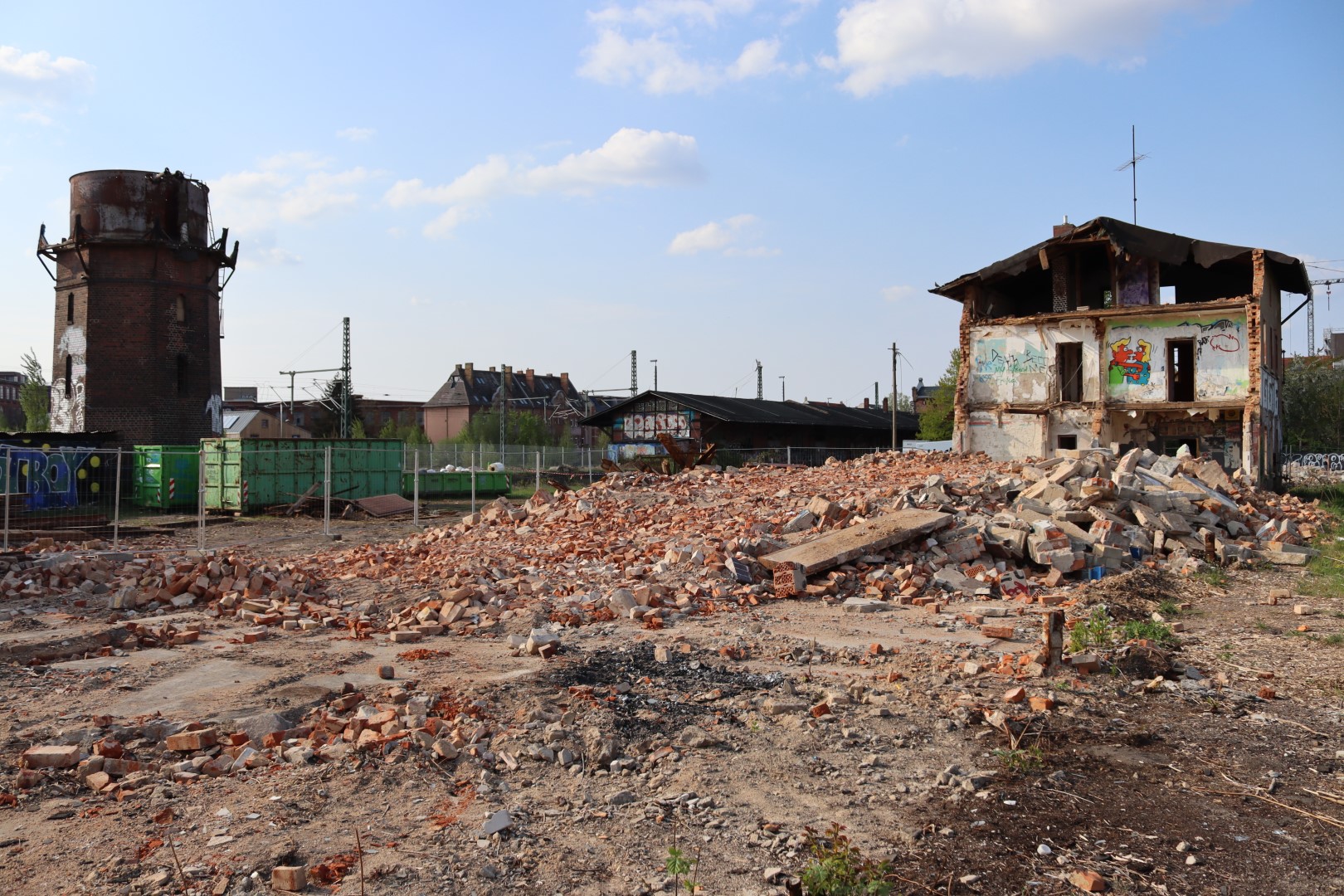 Abrissarbeiten auf dem Bürgerbahnhof Plagwitz